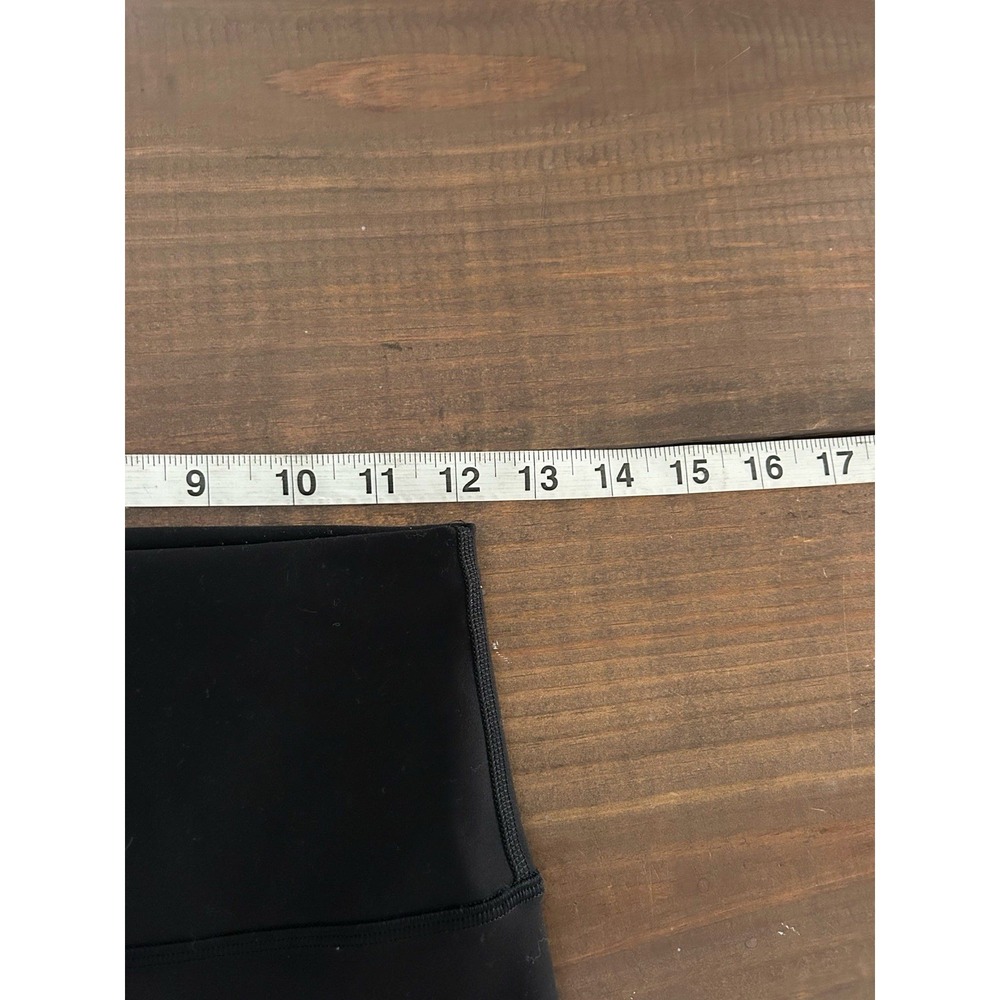 Women's Lululemon Black  Wunder Under High Rise   Leggings size 6 24" - Picture 7 of 8